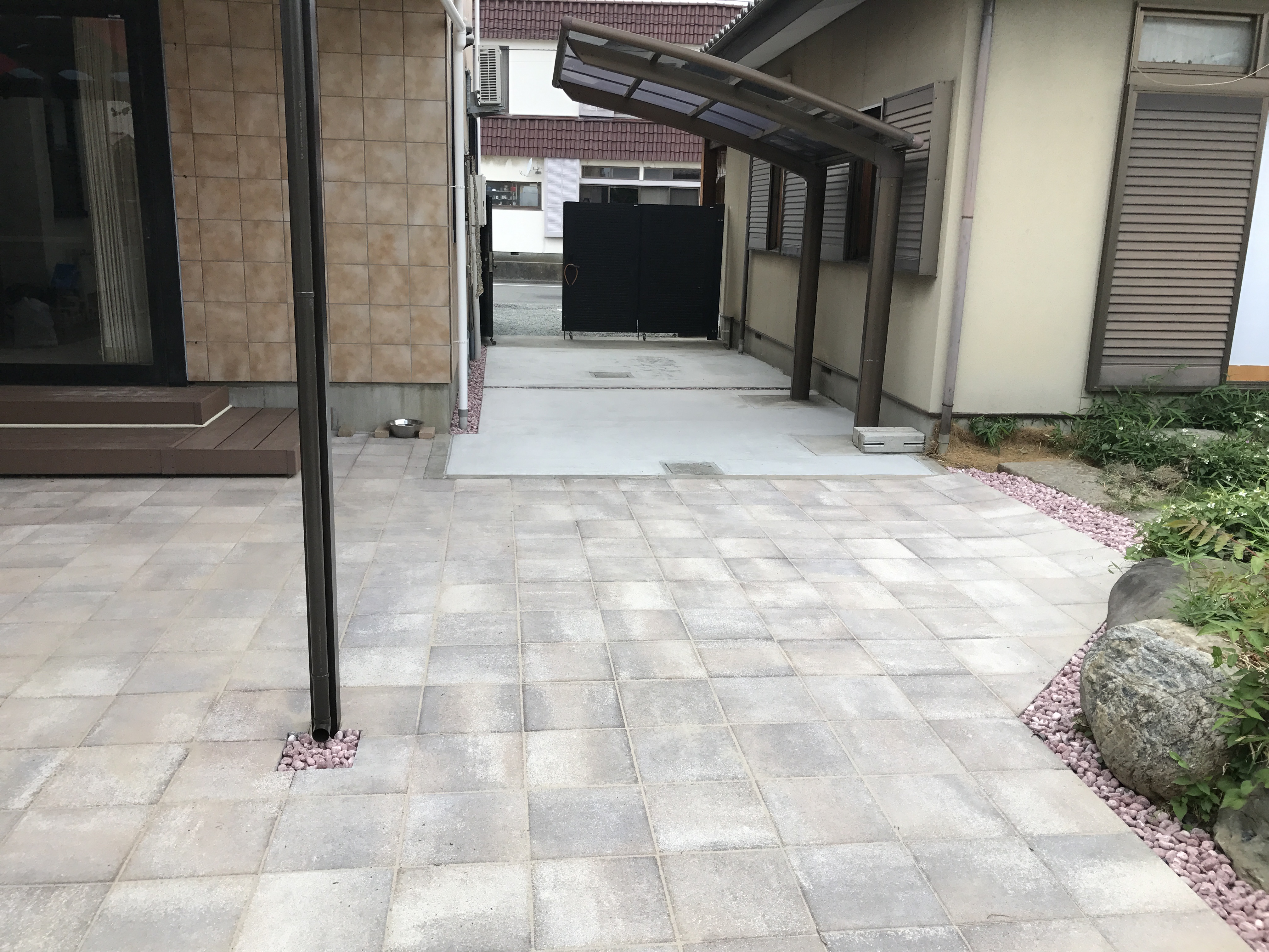 桐生市F様邸
中庭整備工事