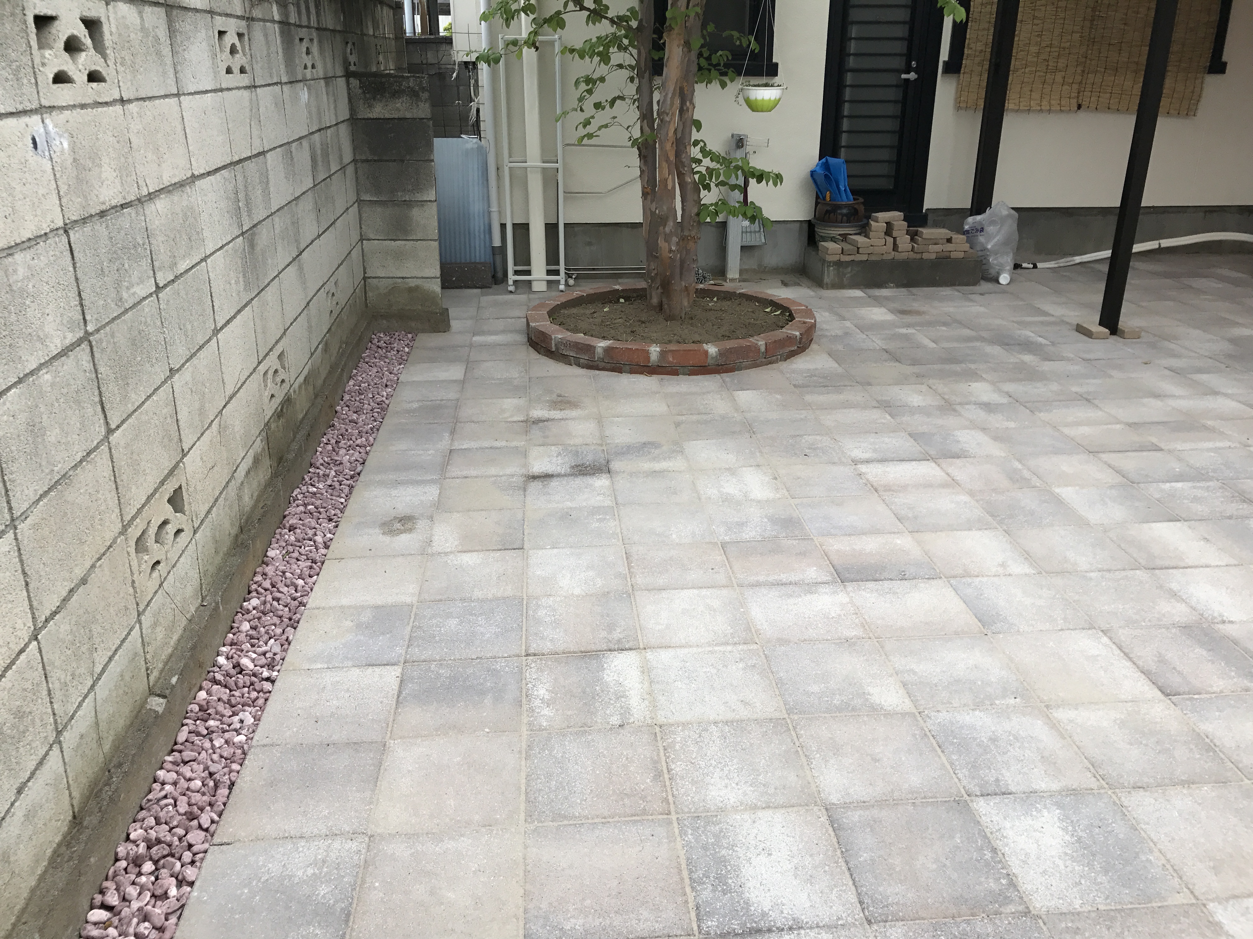 桐生市F様邸
中庭整備工事