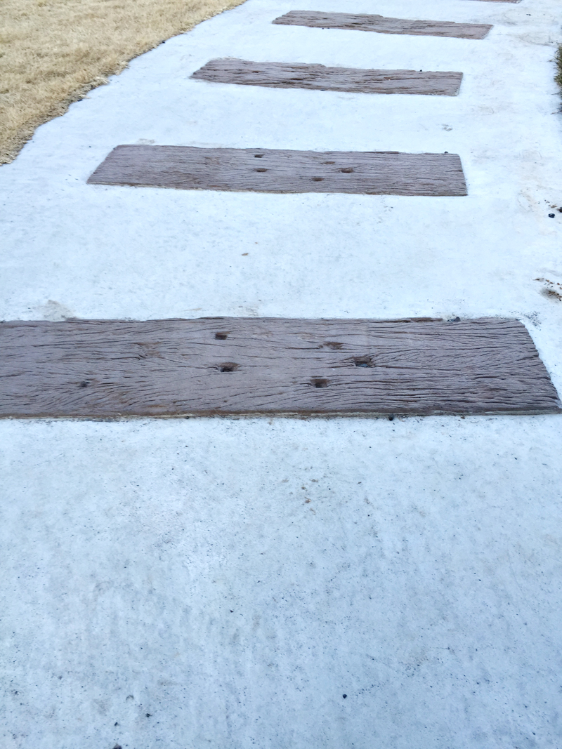 みどり市笠懸町A様邸　あづまやポーチ.アプローチ