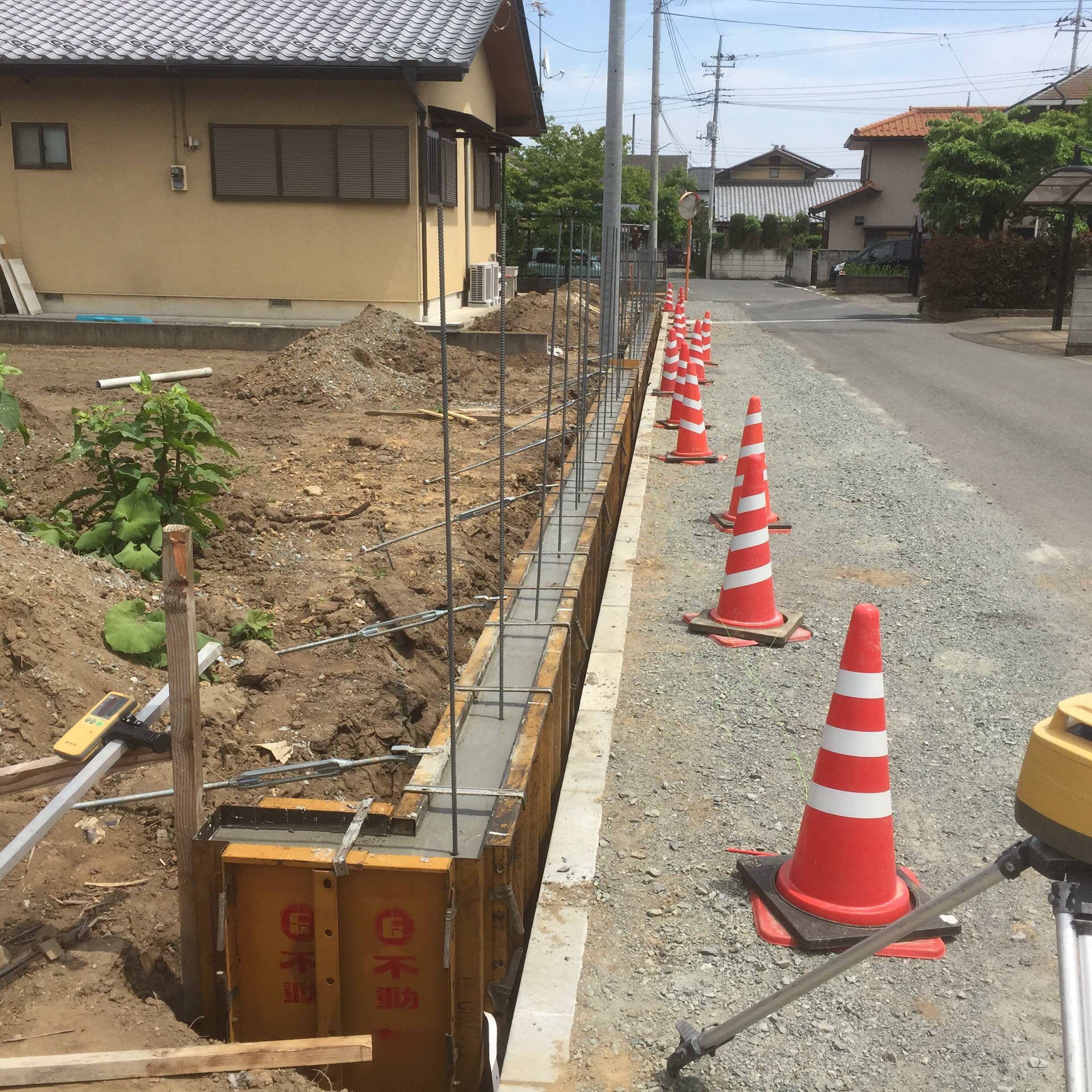 桐生市相生町T様邸
境界ブロック工事